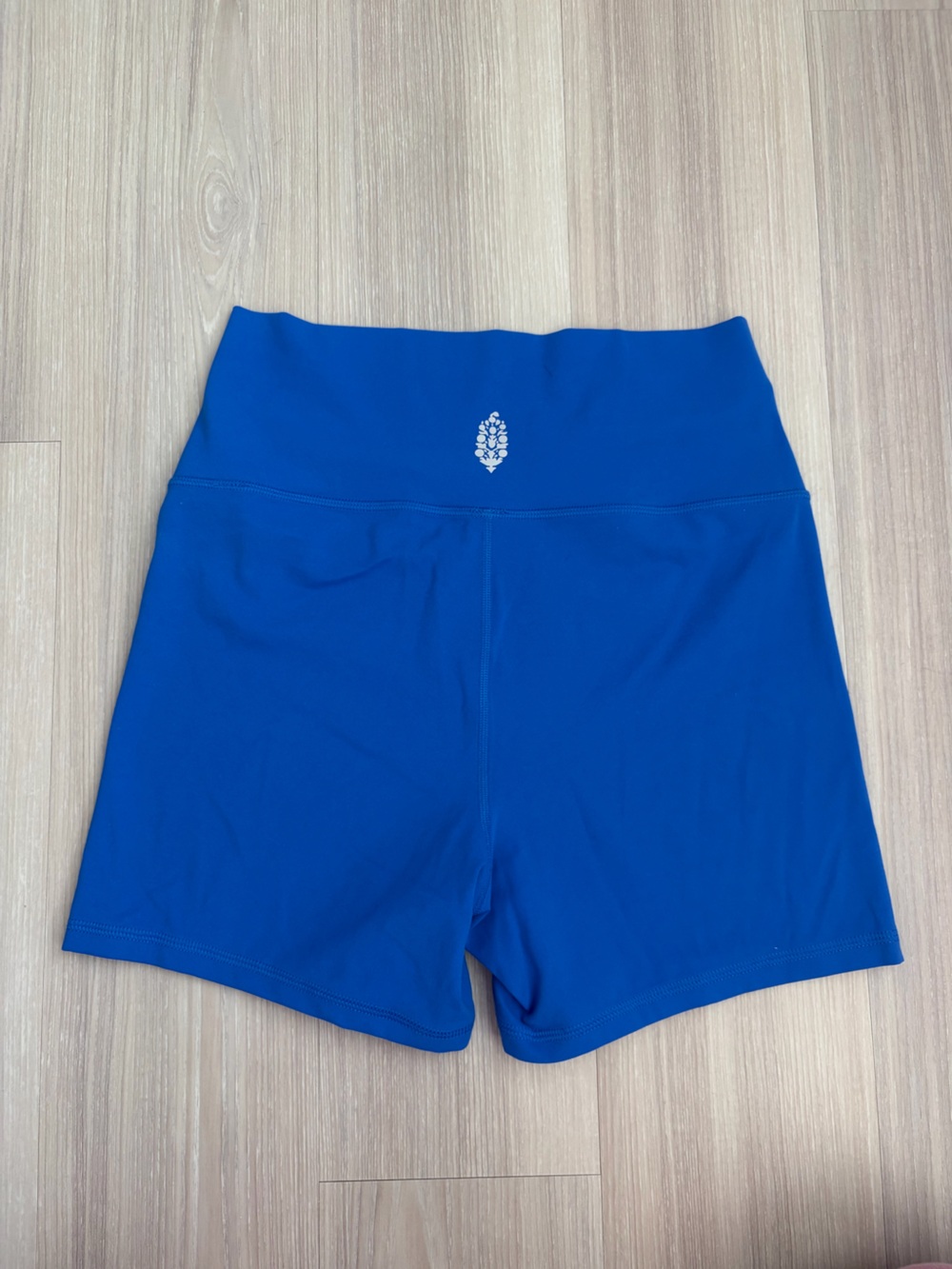 FP Movement Never Better Shorts - Picture 2 of 3